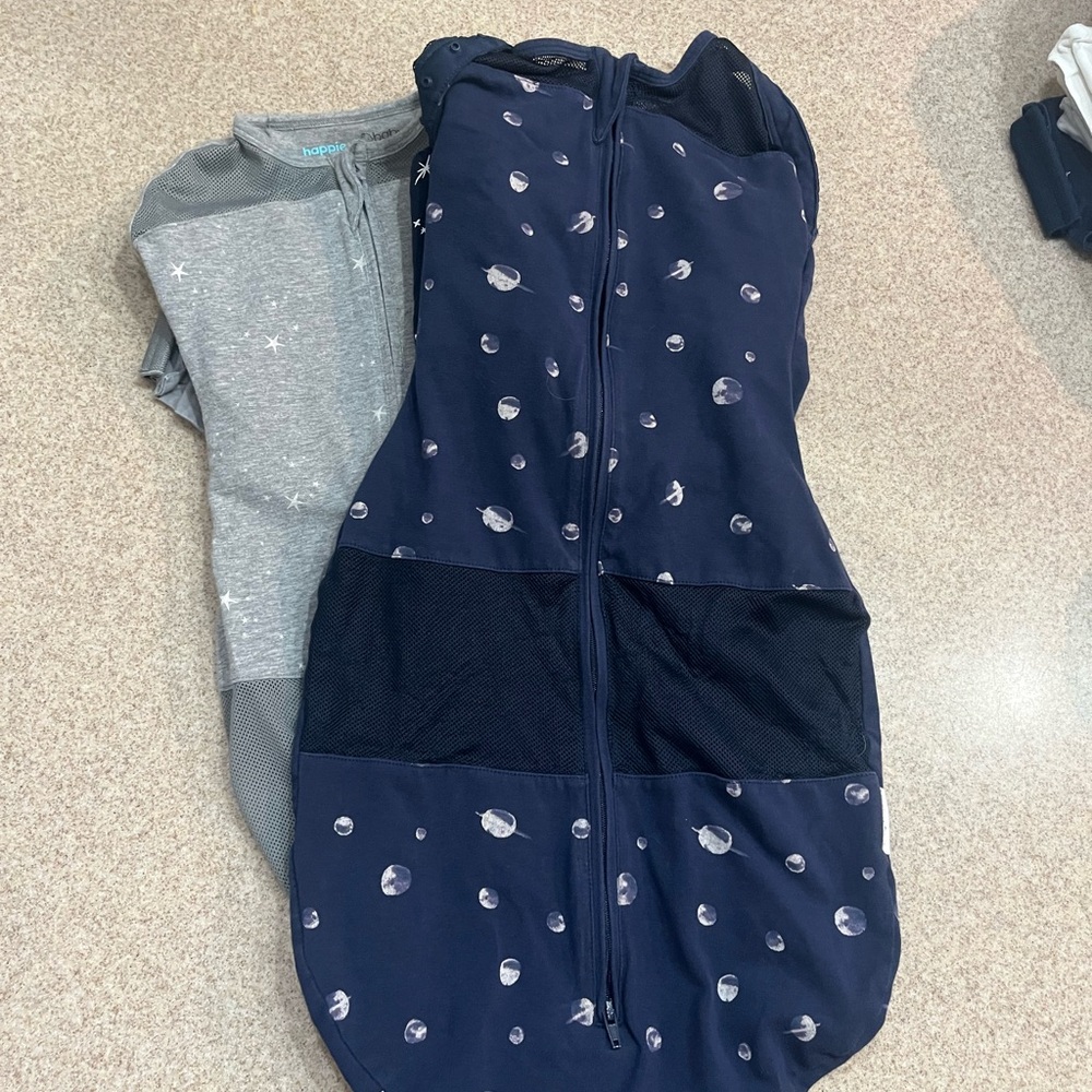 2 mediums and 3 large snoo sleepea swaddles